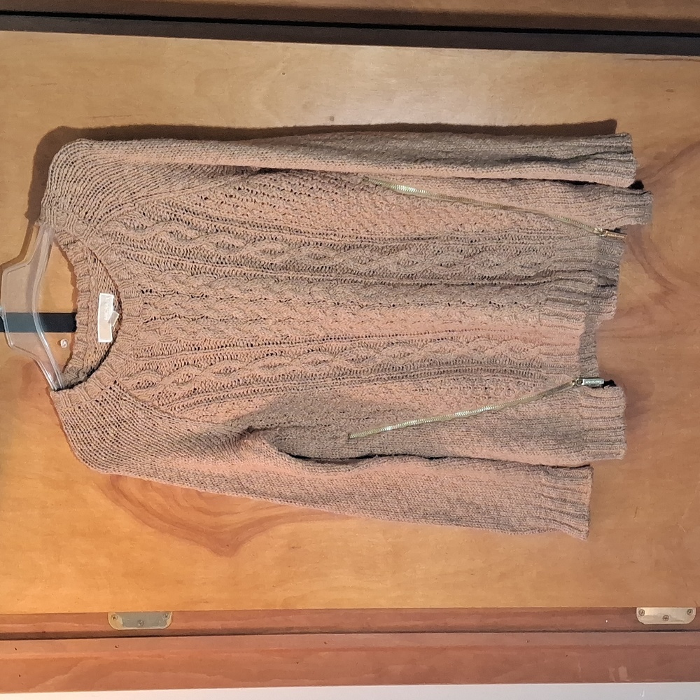 Michael Kors woman size medium brown sweater